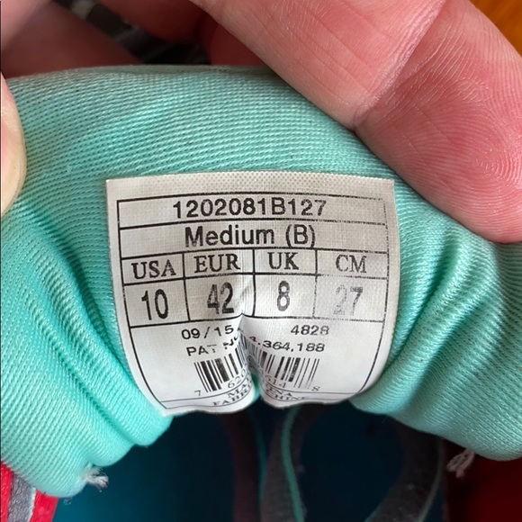 Brooks running shoe - Picture 6 of 6